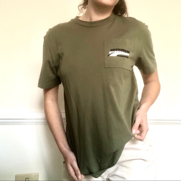 🔥BOGO FREE- 90s vintage oversized t-shirt - Picture 1 of 8
